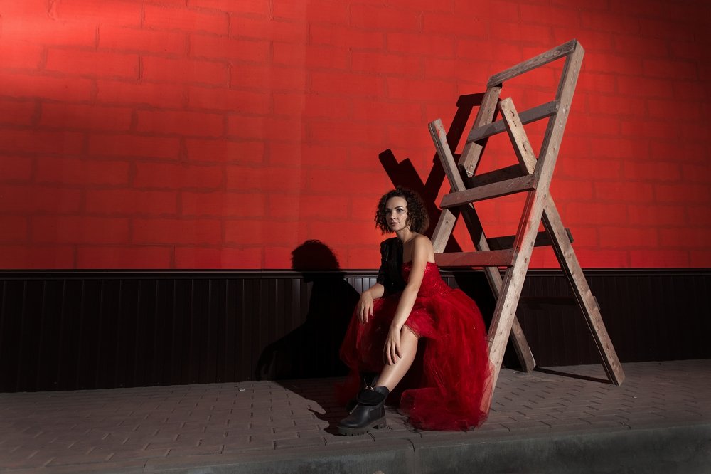 Цвет настроения- RED