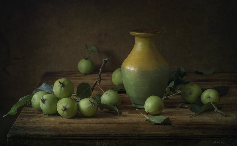 Зелёные яблоки