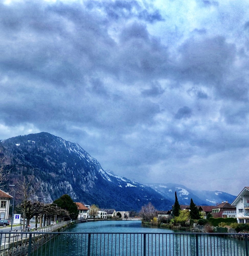 Семь оттенков голубого