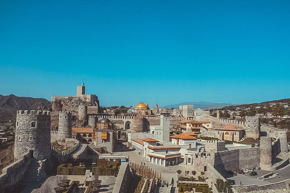 Средневековая крепость Рабат в Ахалцихе