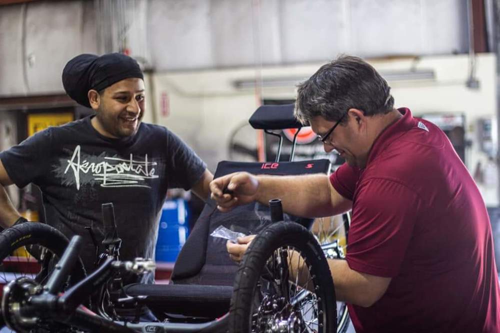 Ну и куда эту хрень вставлять?