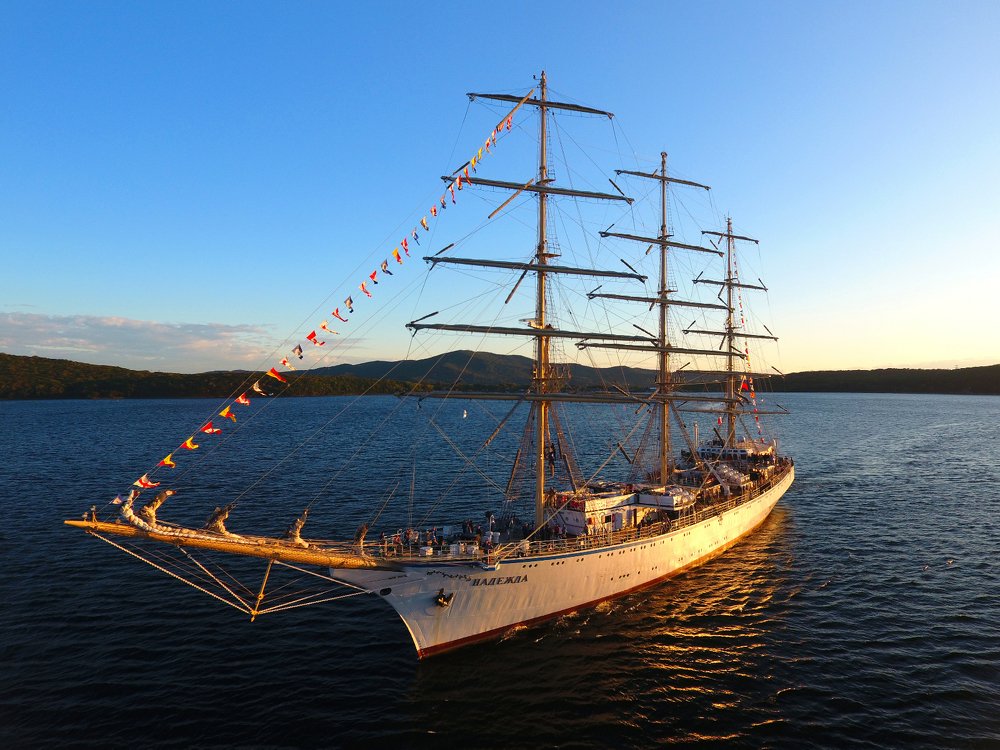 Золотой час Надежды