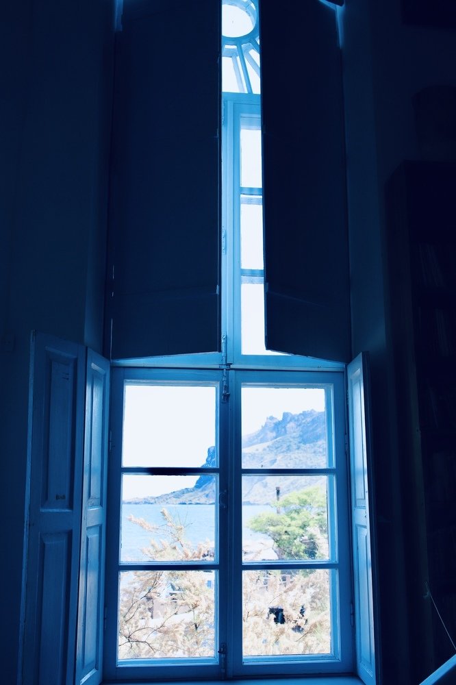 Взгляд из окна