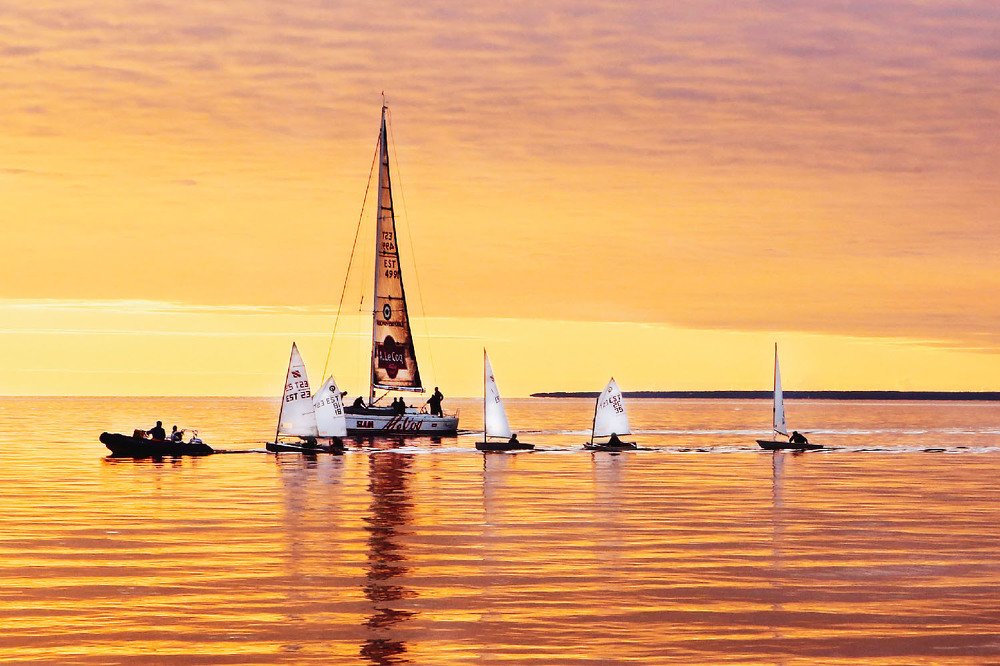 Большие и малые.