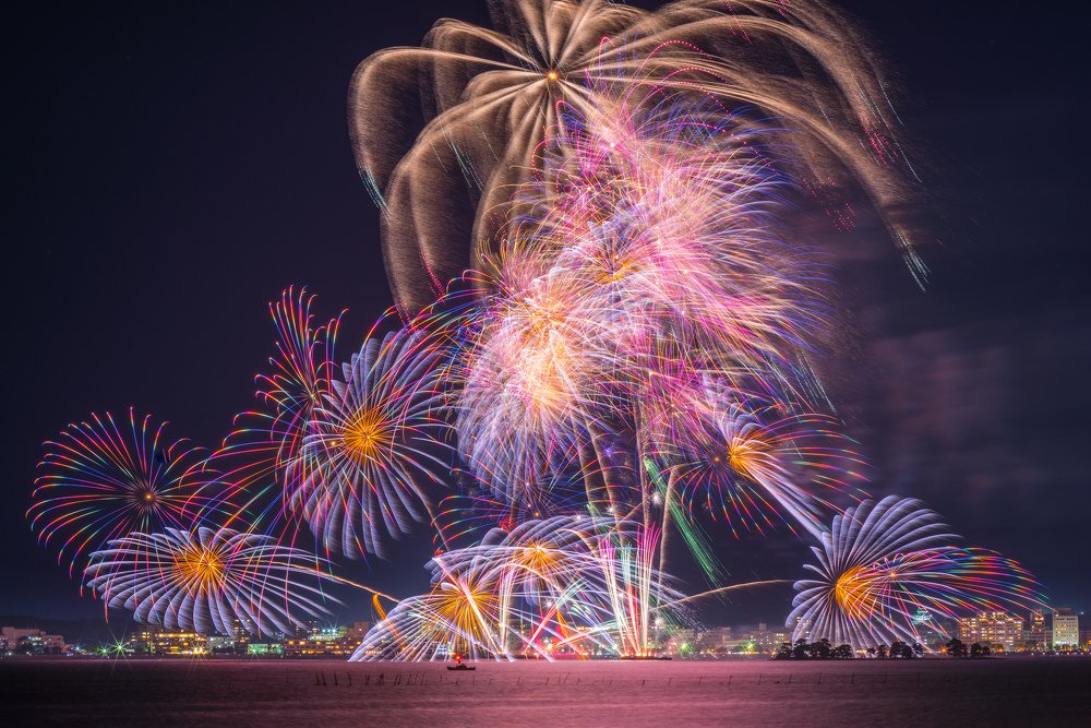 Photograph by Masahiro Hiroike Masahiro Hiroike