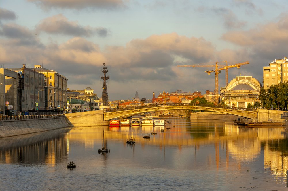 Золотой рассвет.