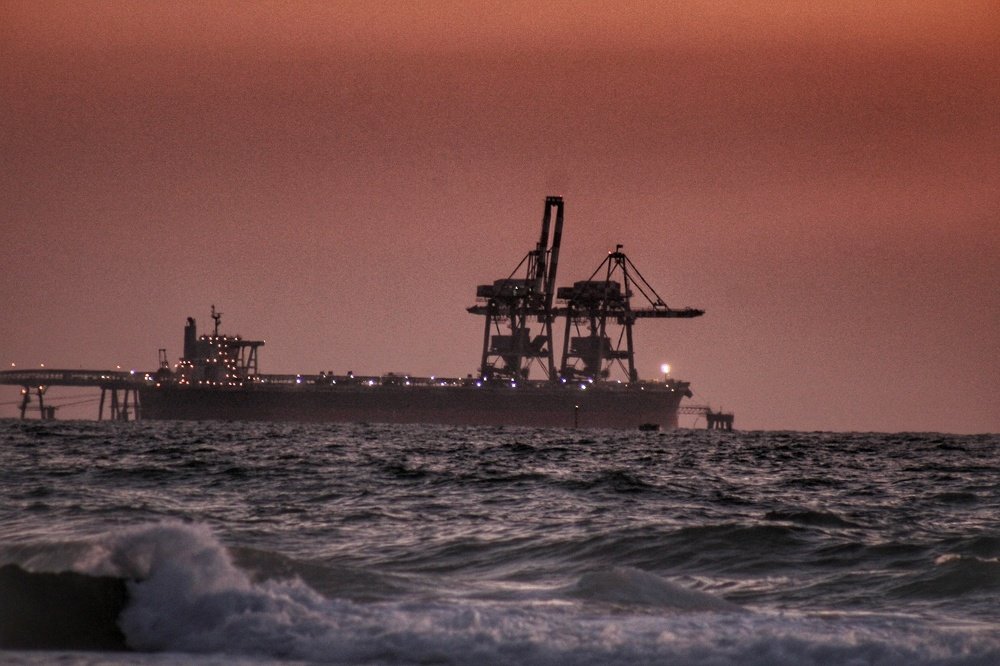 Photograph by Israel Roistacher