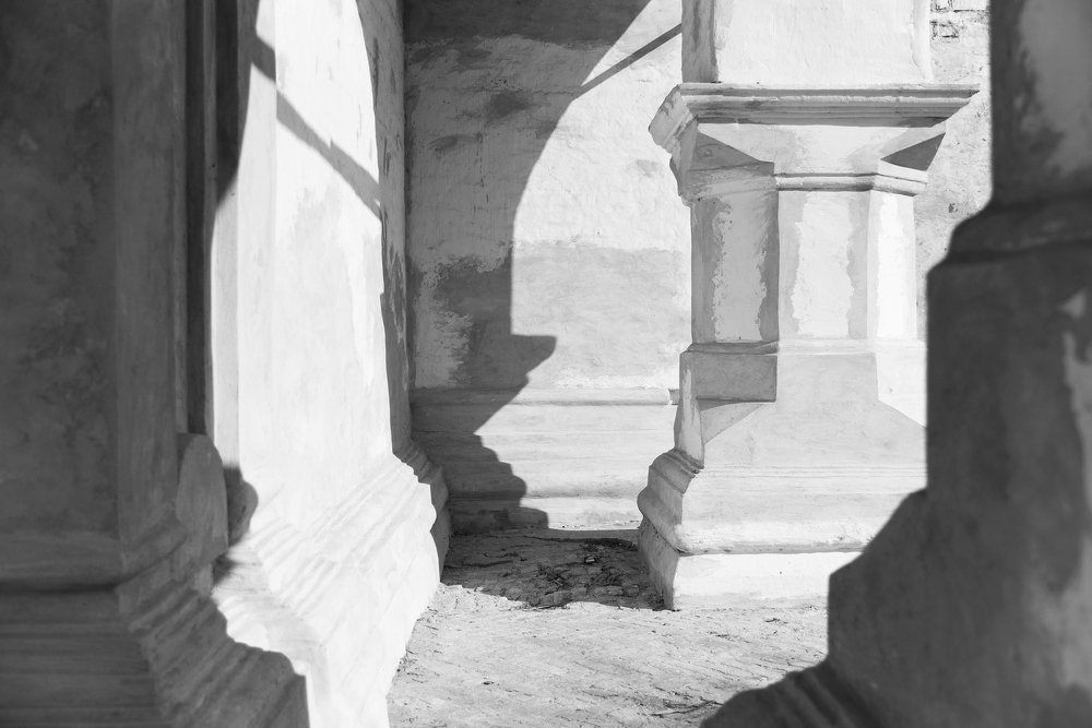 Грани и тени