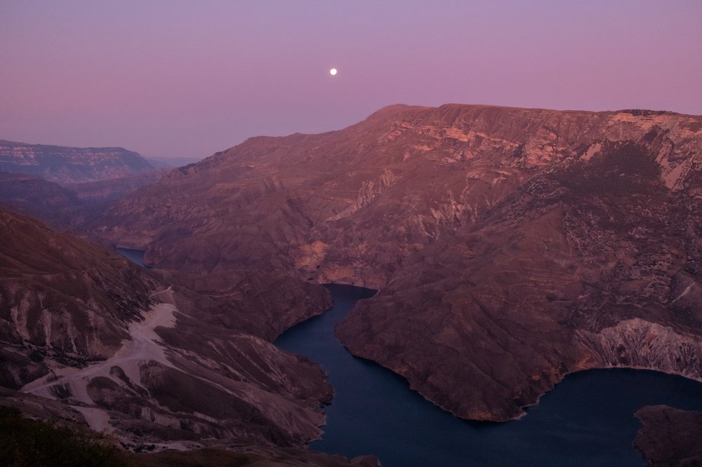День на Сулакском каньоне