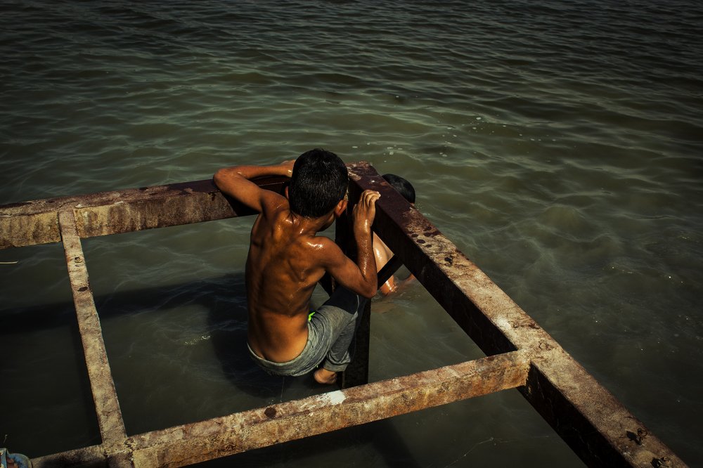 Photograph by Amir Dawoodi niya