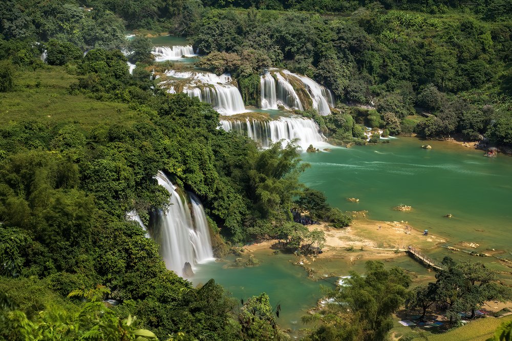 Photograph by Trần Hà