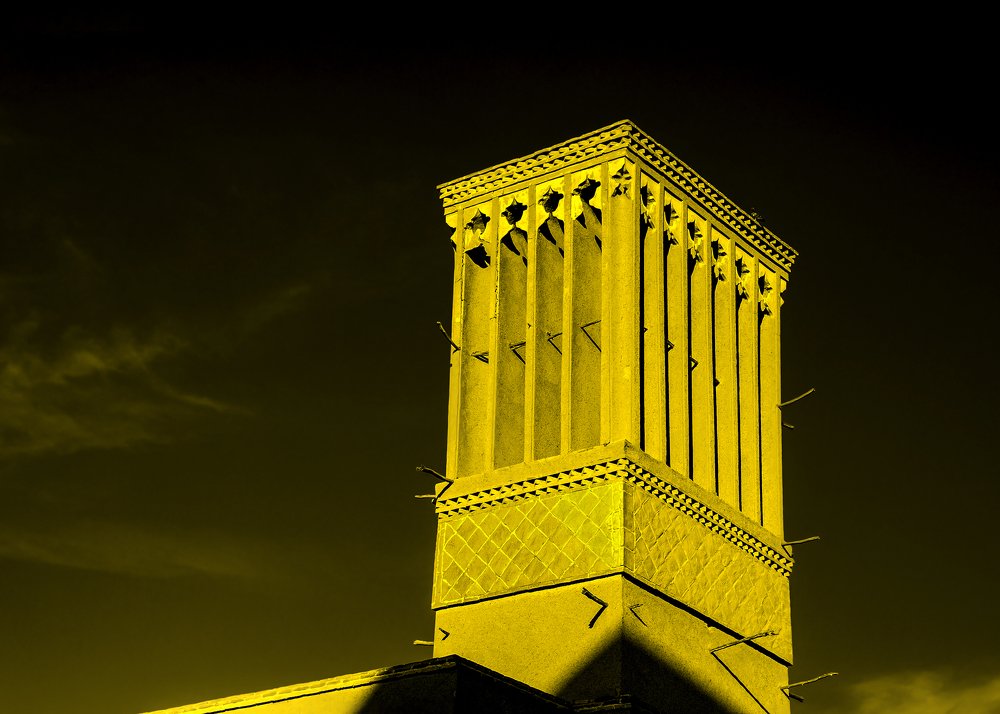 Photograph by Mehdi Naghibi