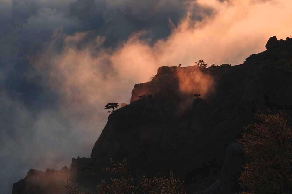 Закат на Демерджи