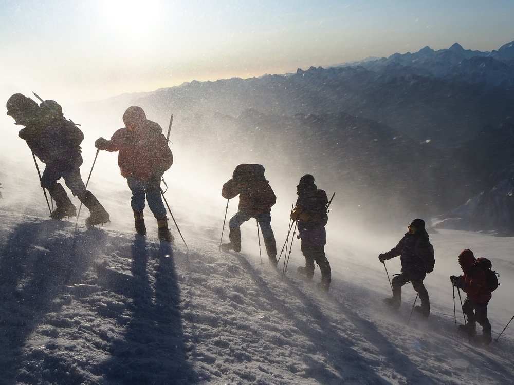 Движение вверх!/ Move up!
