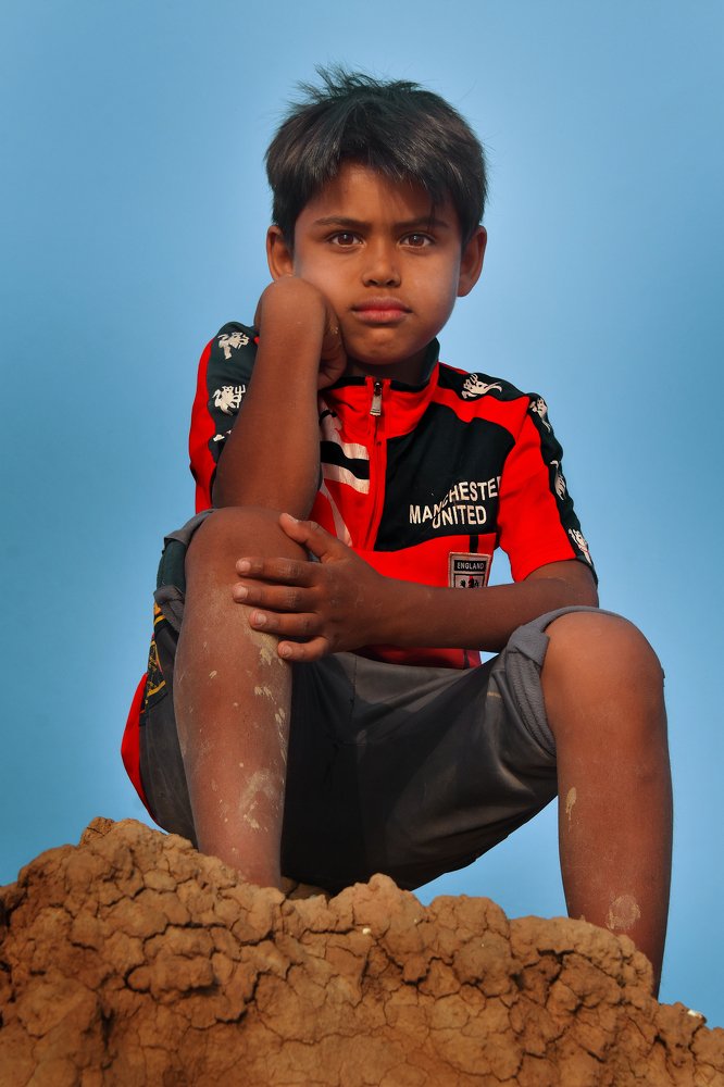 الاحمرمع التفكير