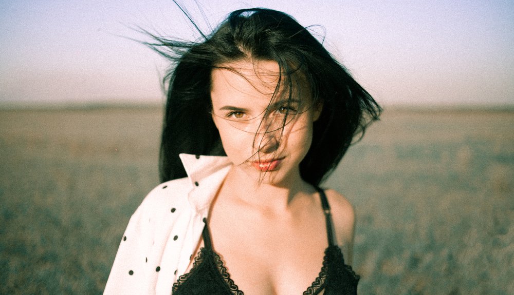 К чему декор, когда красота в тебе?