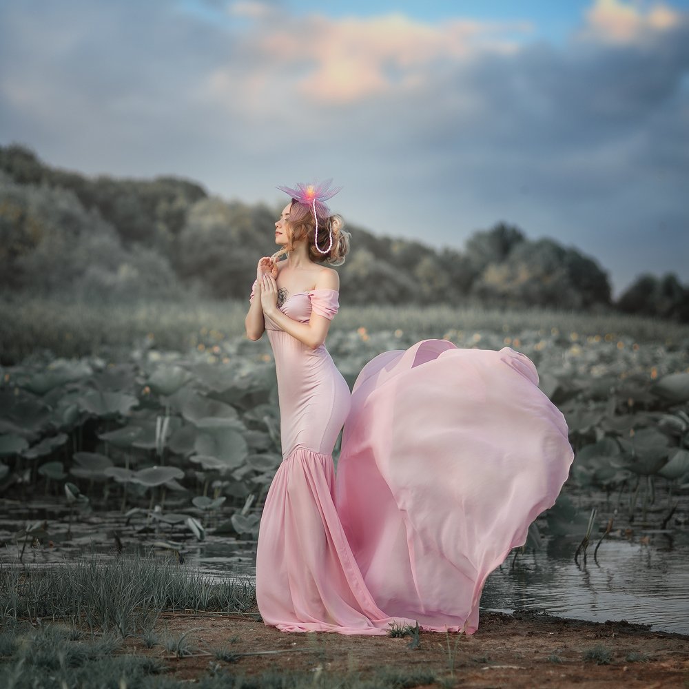 Девушка-лотос