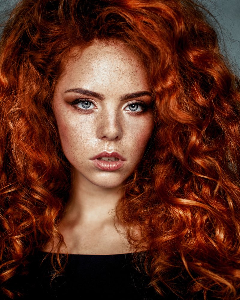 Photograph by Oksana Shkuratovska