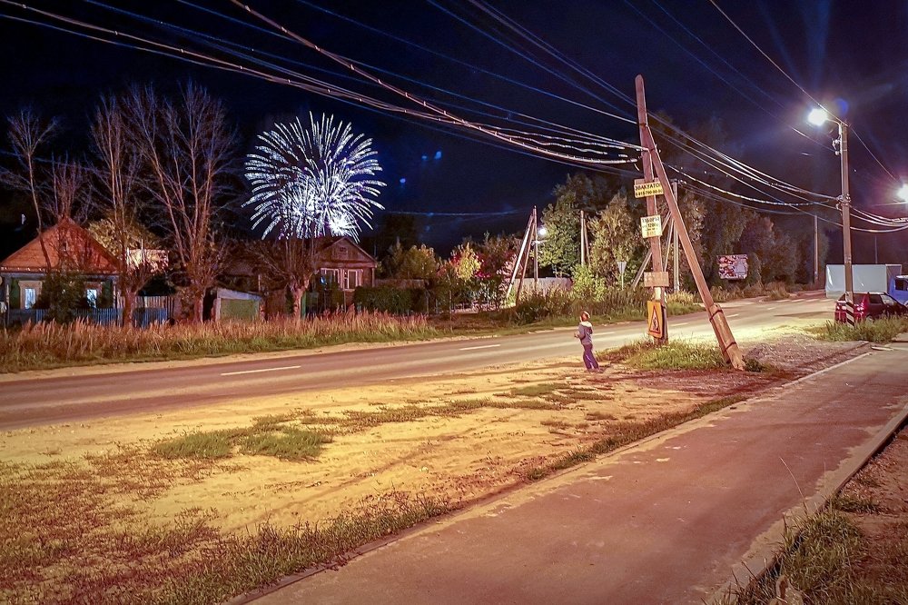 Салют в провинции...