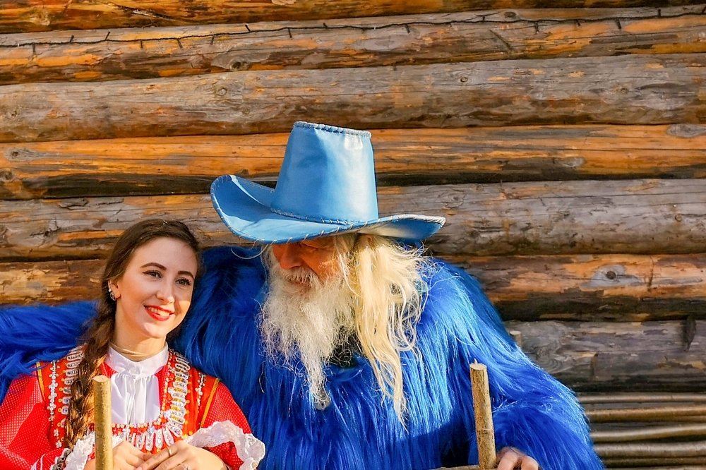 И пришел маг Гэндольф к Хозяйке Медной Горы...