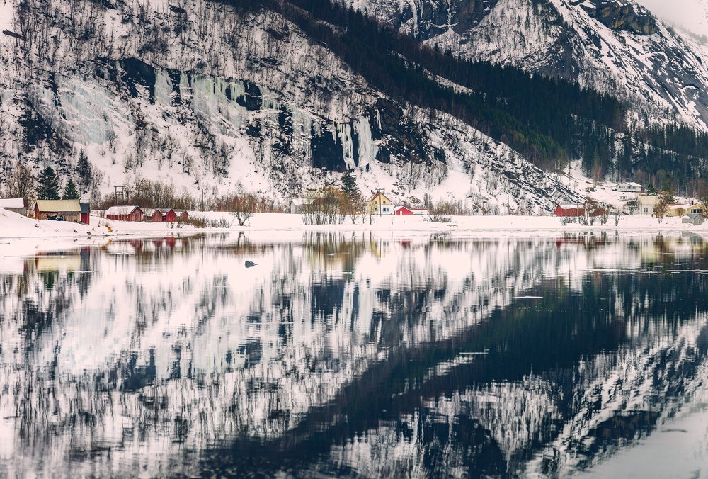 Photograph by igor kostin