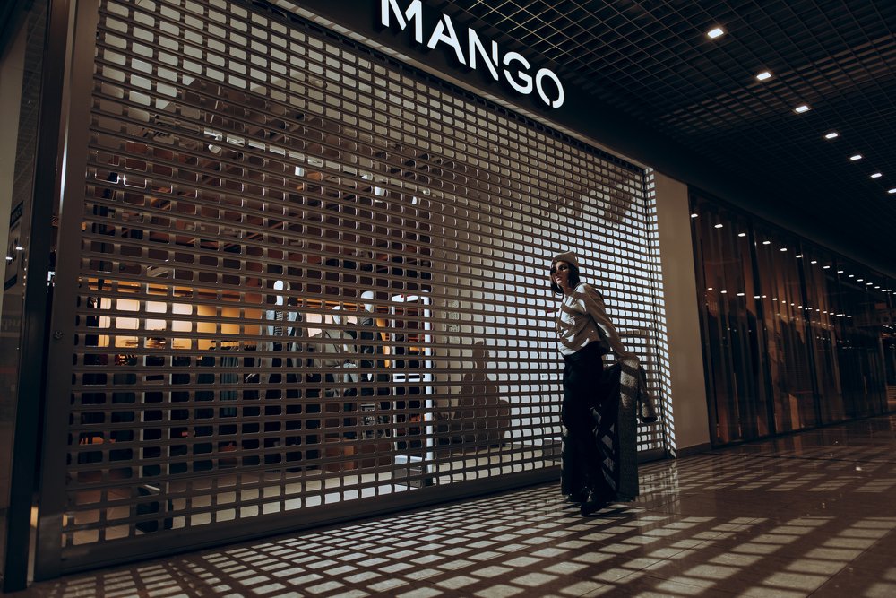 Fashion story of robbery