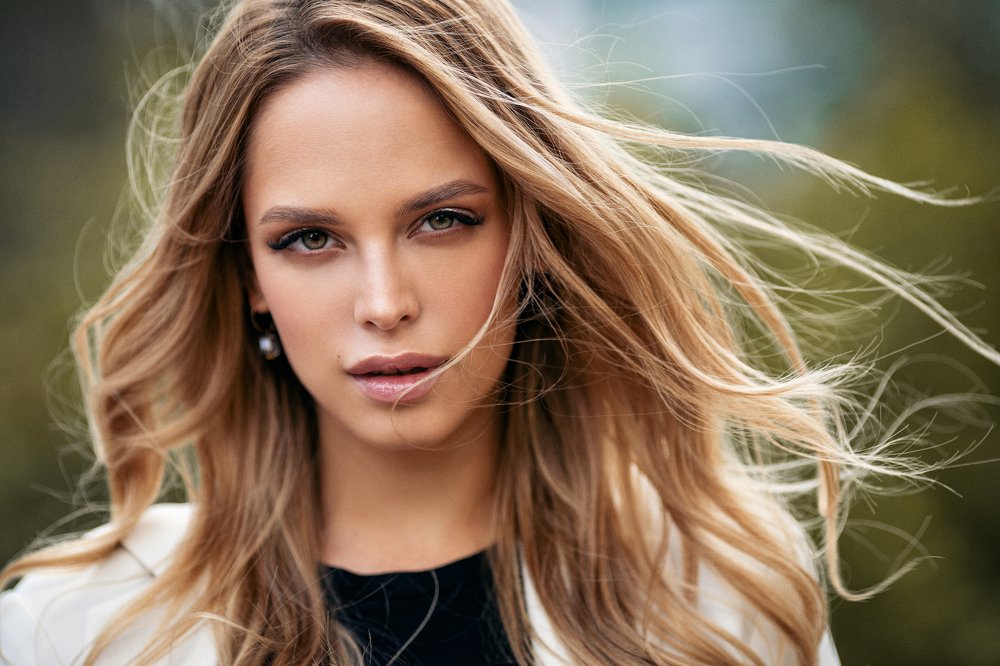 Девочка-буря