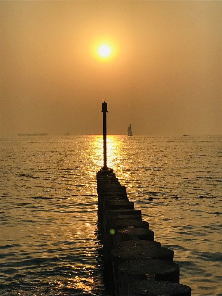 Photograph by Anca Hultoana