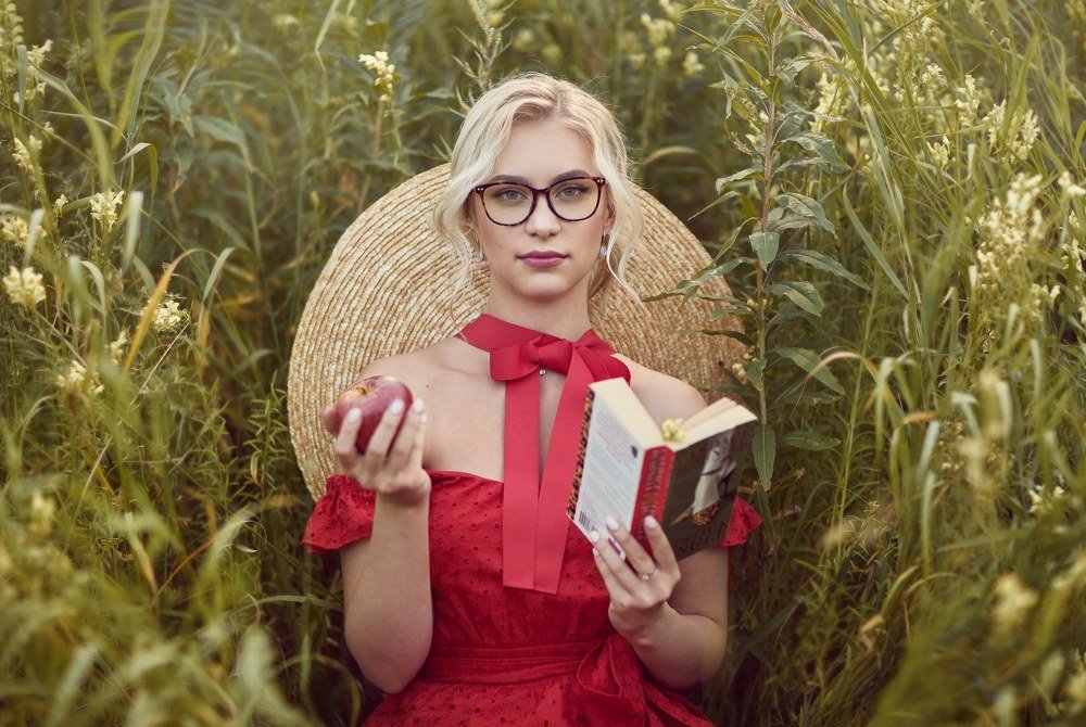 Книга - плод древа познания добра и зла?