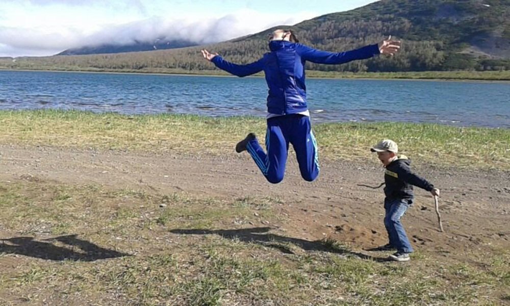 Танец у речки