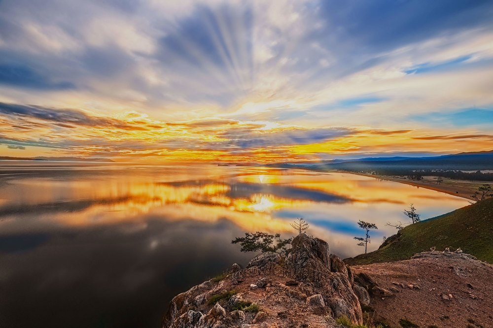 Восход на Байкале