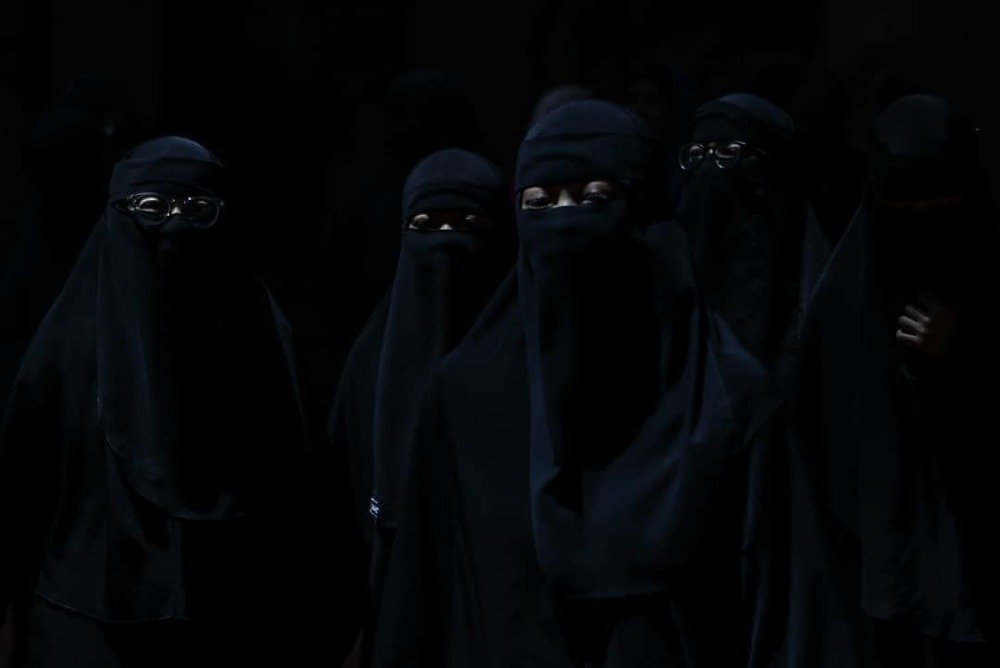 Black Burqa Womens