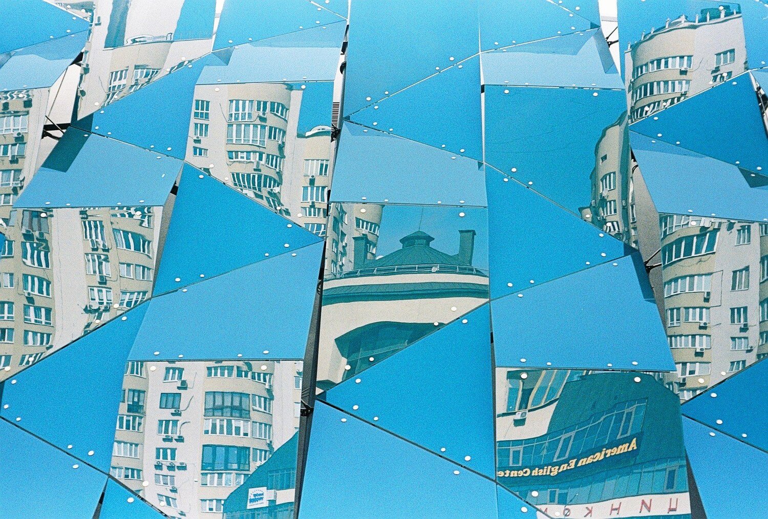 Photo #3658125