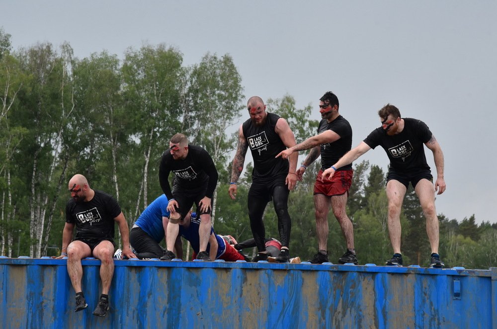 Мы связаны все одной целью.