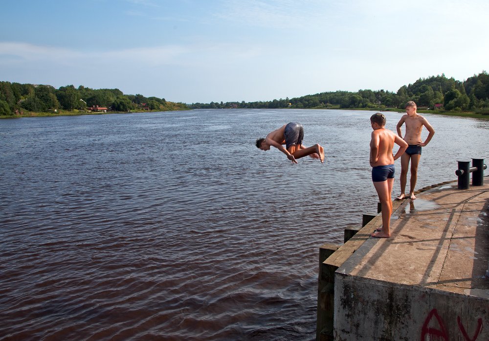 Летний вечер в Старой Ладоге.