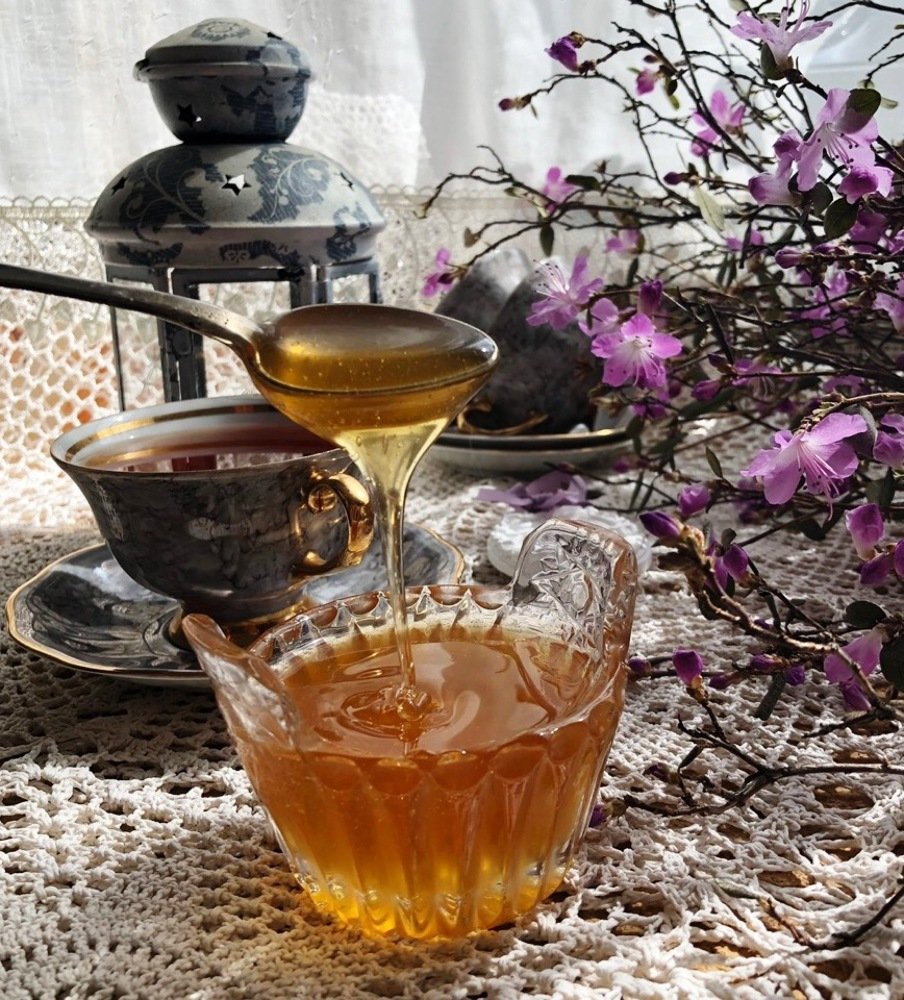 Майский мёд