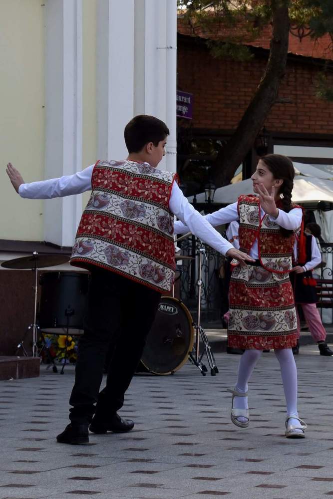 Photograph by Anastasia Zaluzhna