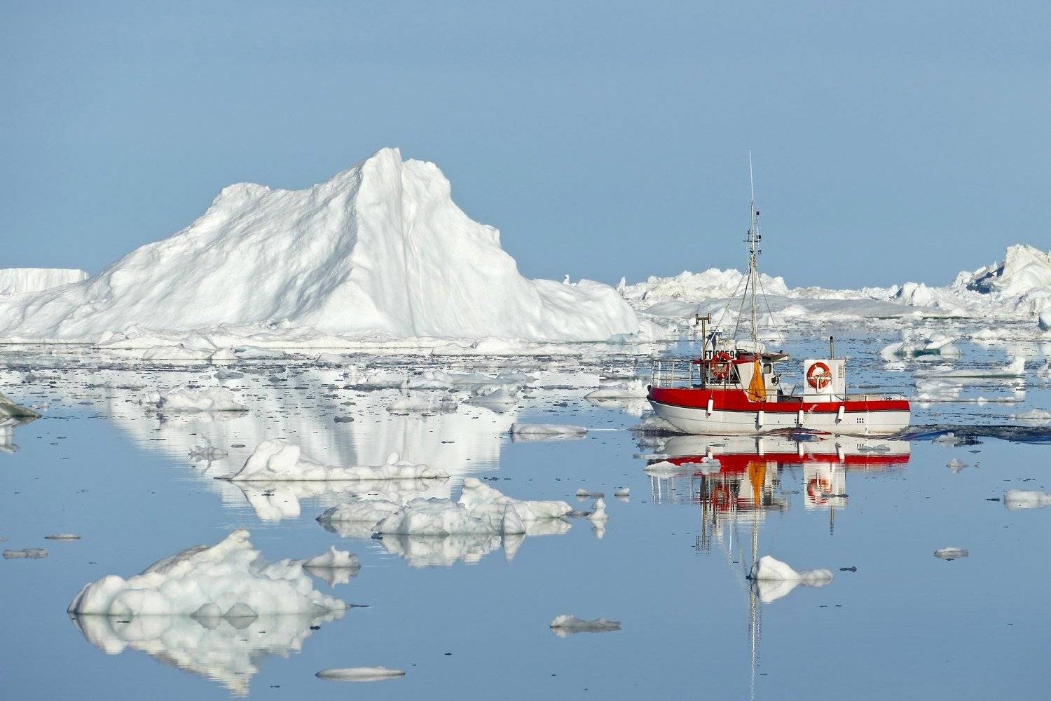 Red boat