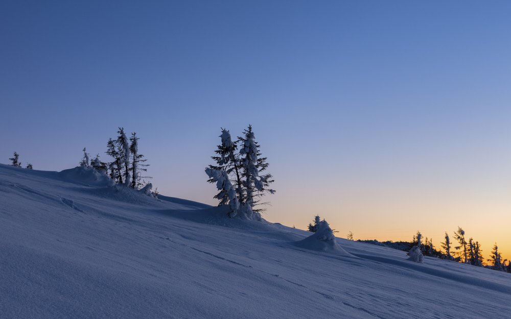 Photograph by Holhos Nick