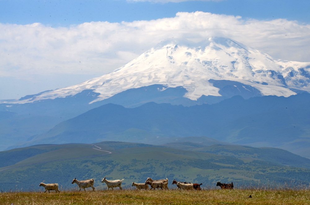 Гора Эльбрус