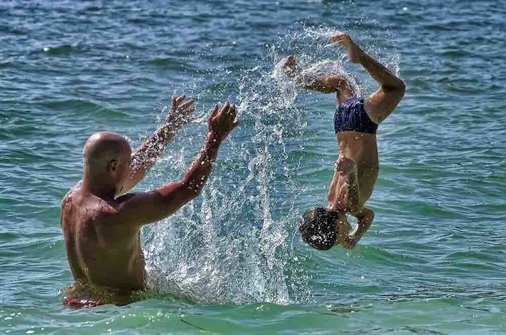 Photograph by KIN WAH WONG