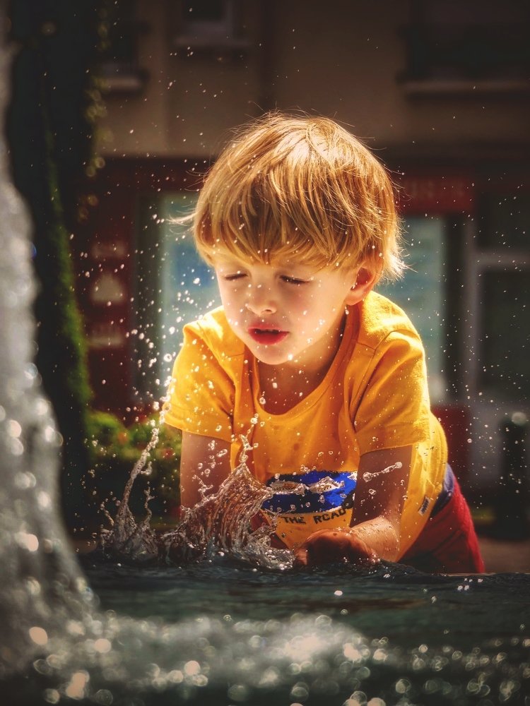 Photograph by Dan Ciupureanu