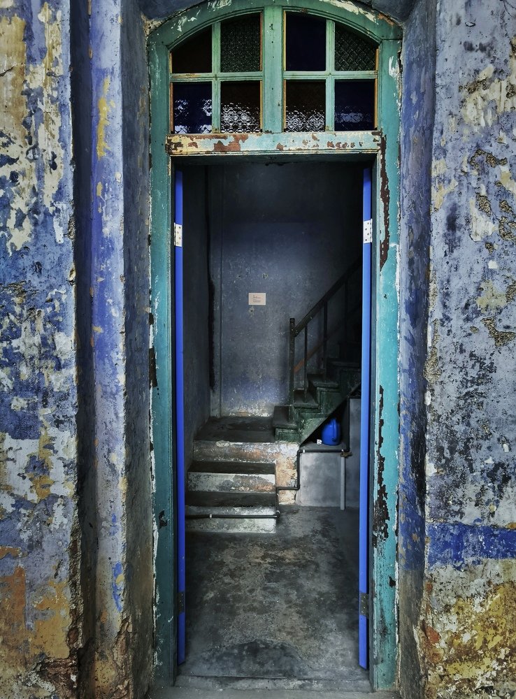 Photograph by Oliver Oh