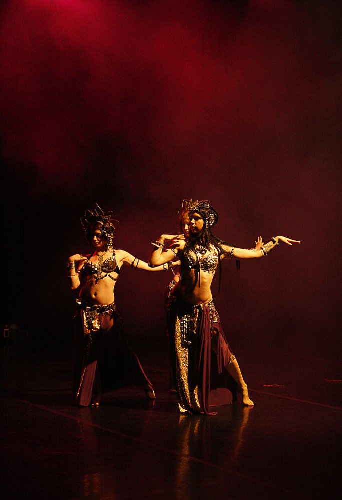 Трайбл-танцовщицы