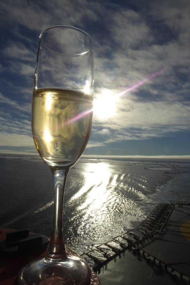 Фотография автора Владимир Комов