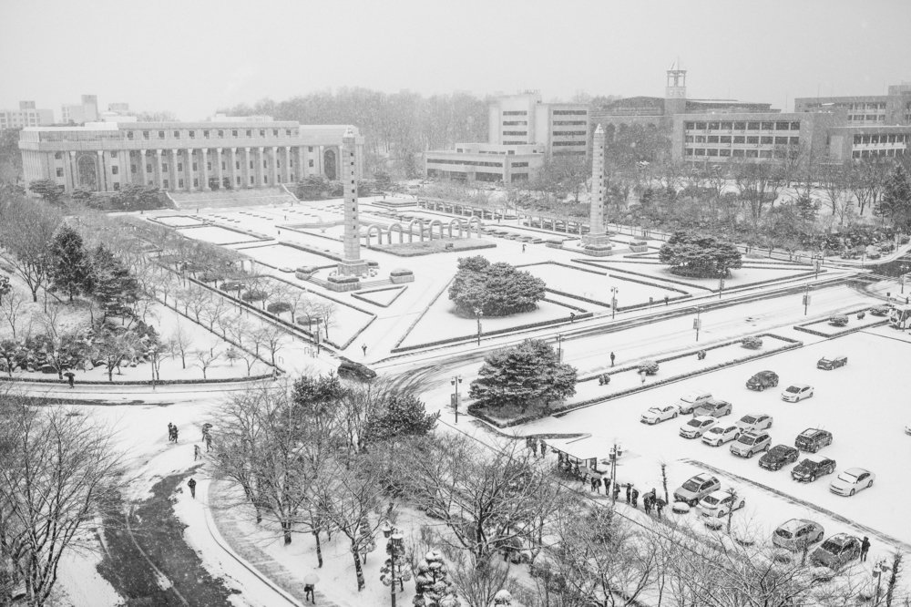KyungHee University in snow