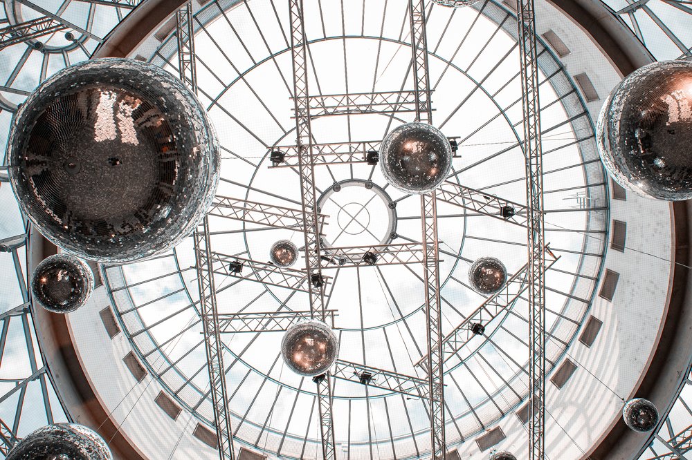 Geometry of Frankfurt