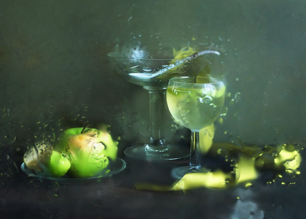 С зеленой лентой