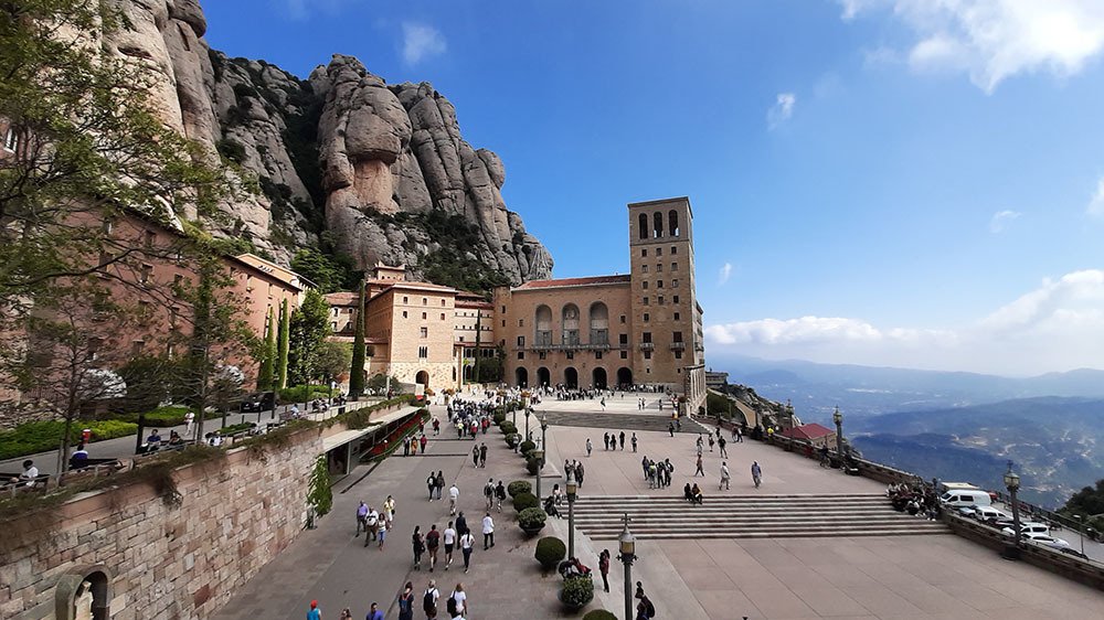 На горе Монсеррат, Испания