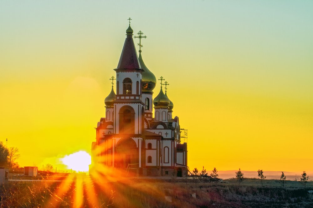 Солнце встает